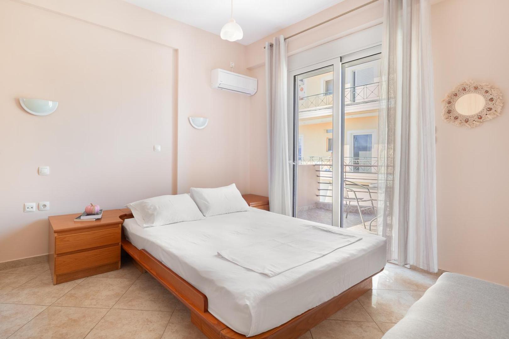 House In Eleusis Apartment Exterior photo